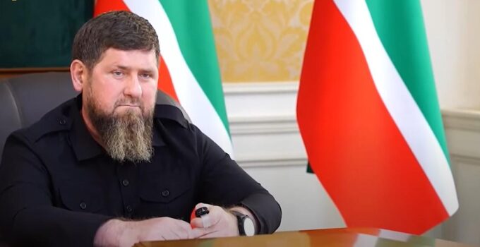 Pouvoir en Tchétchénie donne le tempo