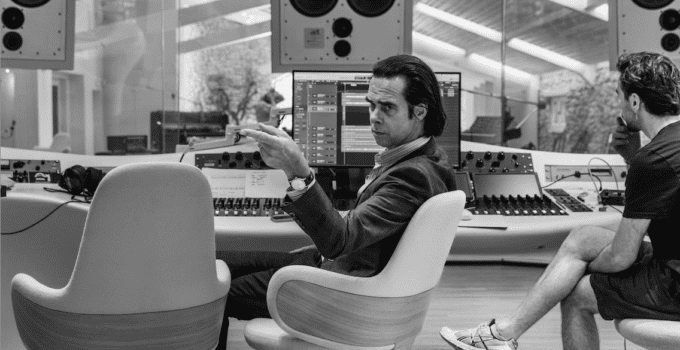 "Nick Cave & The Bad Seeds dévoilent "Frogs", premier single