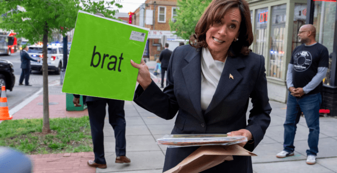 Kamala Harris fait sensation en brandissant un disque préféré sur