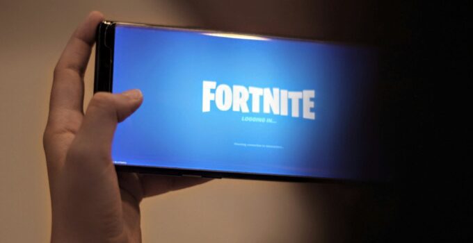 Fortnite will return to iOS